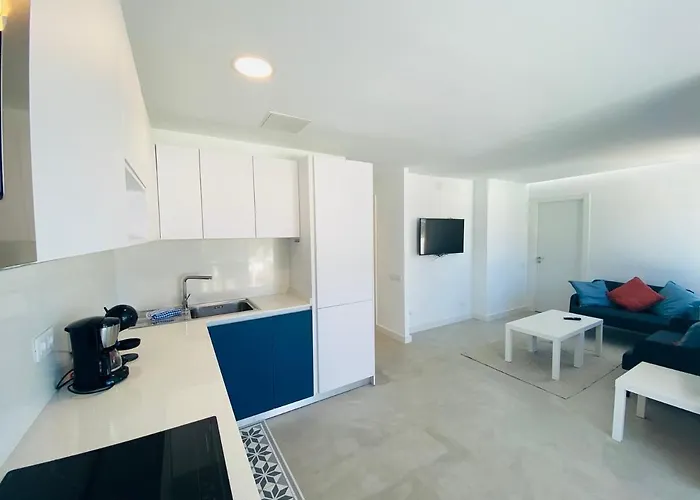 アパート Brumar 2 *